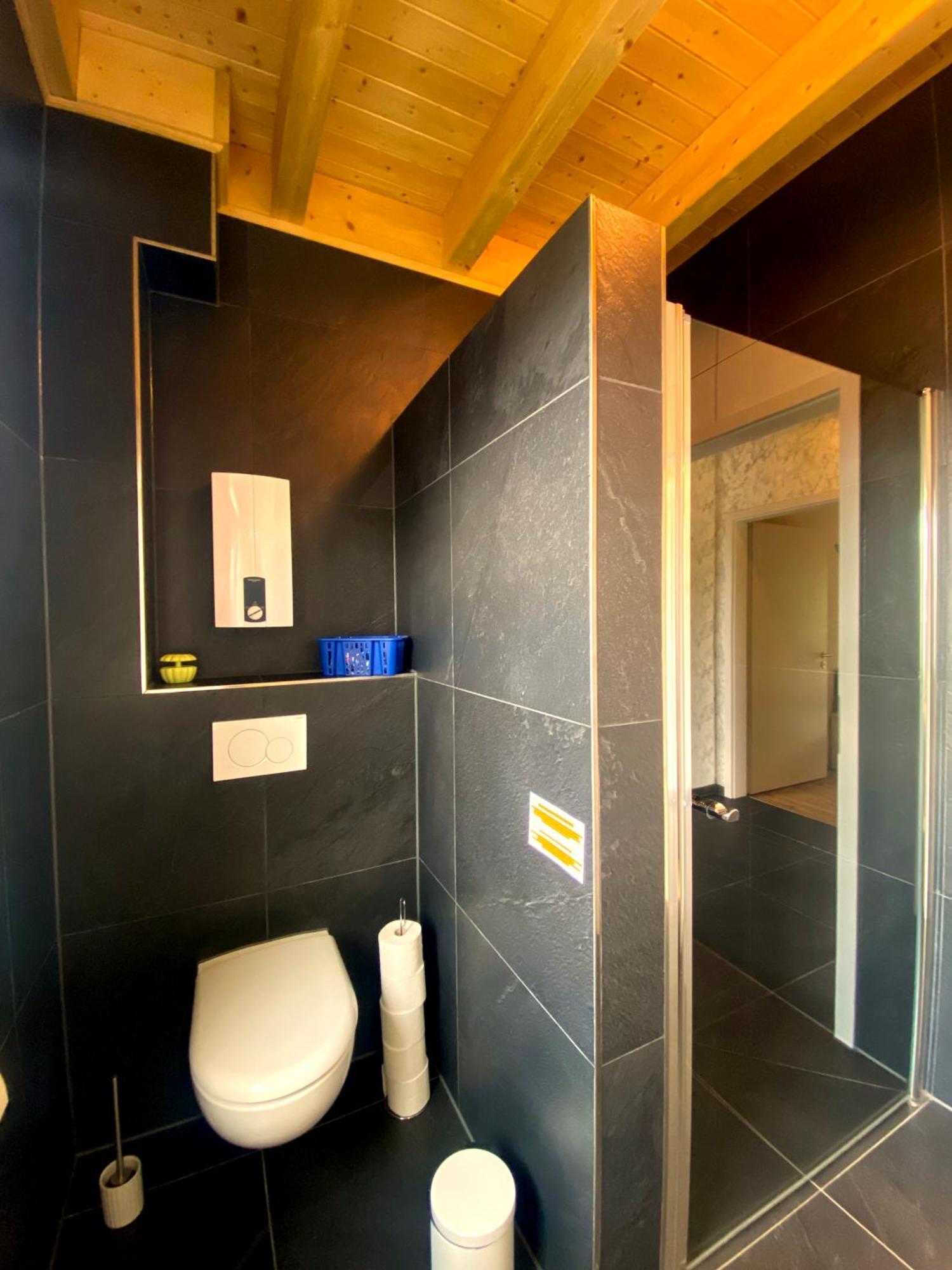 Ferienwohnung Am Weiher Kategorie 1 Nideggen Ngoại thất bức ảnh